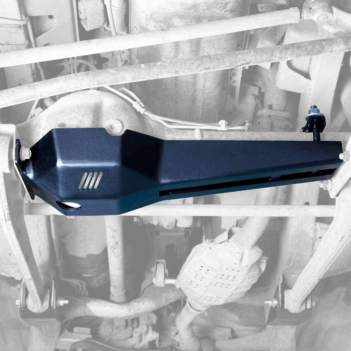 Front axle skid plate for Suzuki Jimny FJ